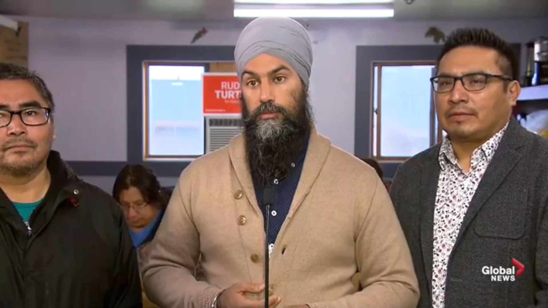 NDP leader Jagmeet Singh takes questions from reporters in Grassy Narrows